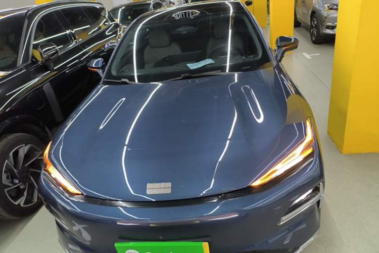 Used Geely Galaxy 8 2025 130km EM-P Starship Edition Front