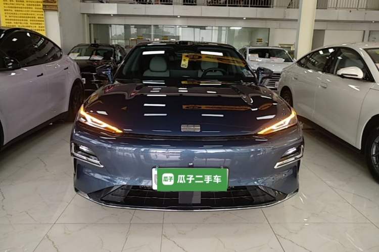 Used Geely Galaxy 8 2025 130km EM-P Starship Edition Front