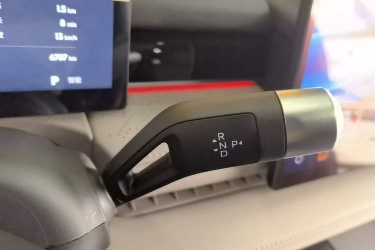 Used Geely Galaxy 8 2025 130km EM-P Starship Edition Gear Lever