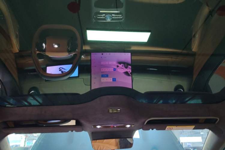 Used Geely Galaxy 8 2025 130km EM-P Exploration Edition Headliner