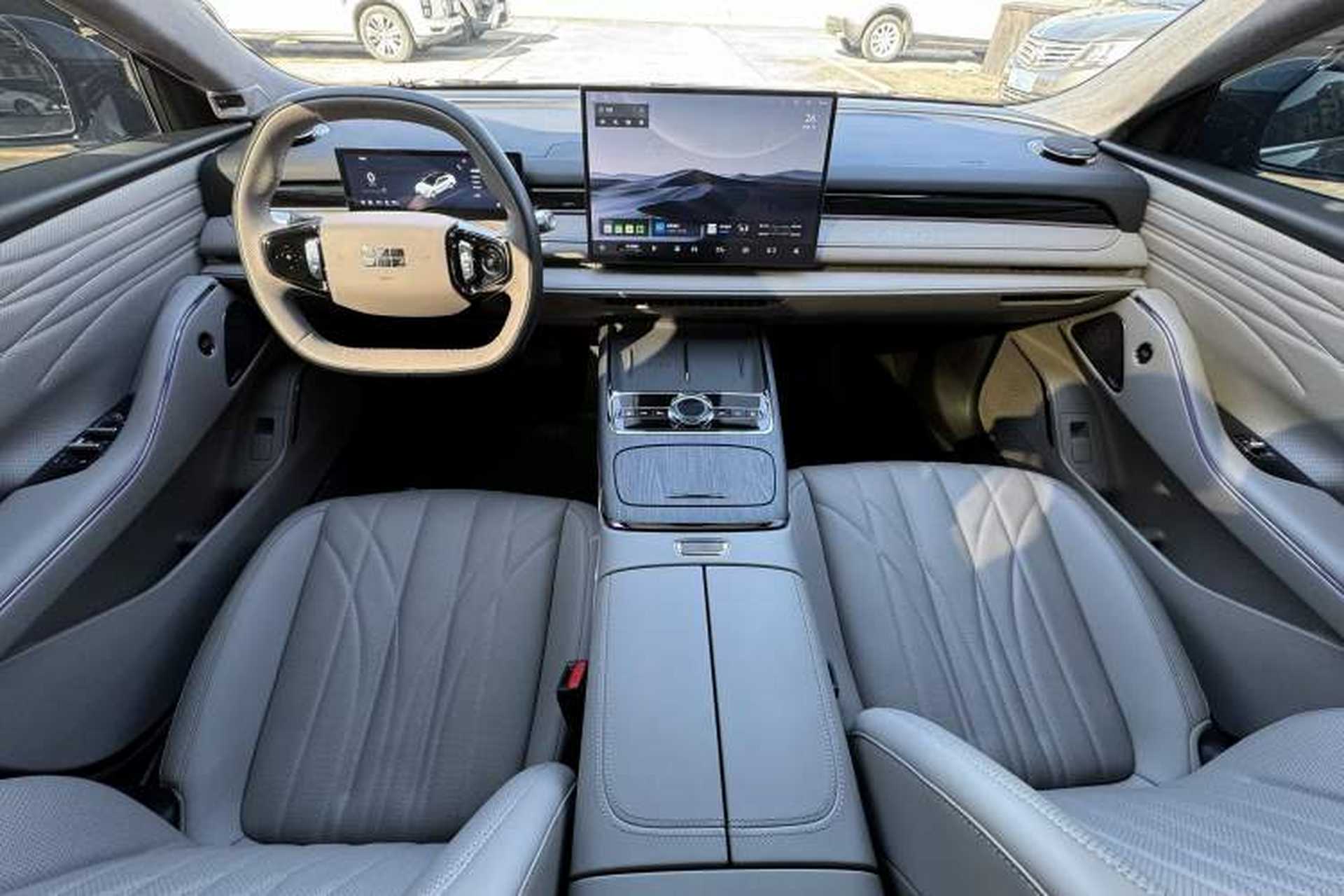 Used Geely Galaxy 8 2025 130km EM-P Exploration Edition Interior 1