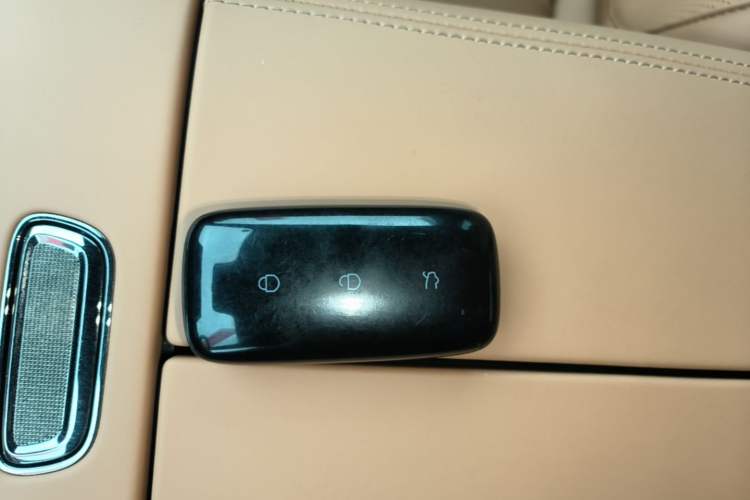Used Geely Galaxy 8 2025 130km EM-P Exploration Edition Interior 1