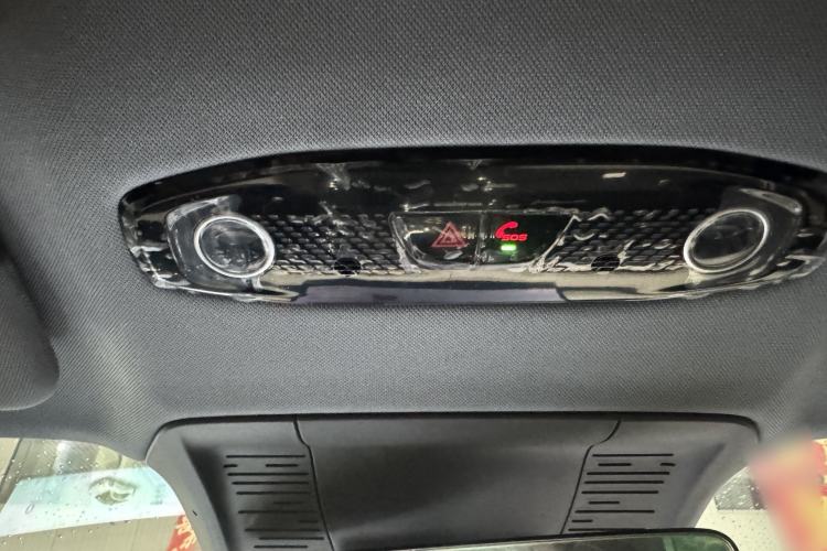 Used Geely Galaxy 8 2025 130km EM-i Deluxe Edition Interior 10