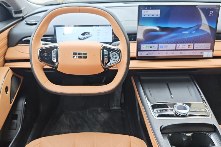 Used Geely Galaxy 8 2025 130km EM-P Exploration Edition Interior 3