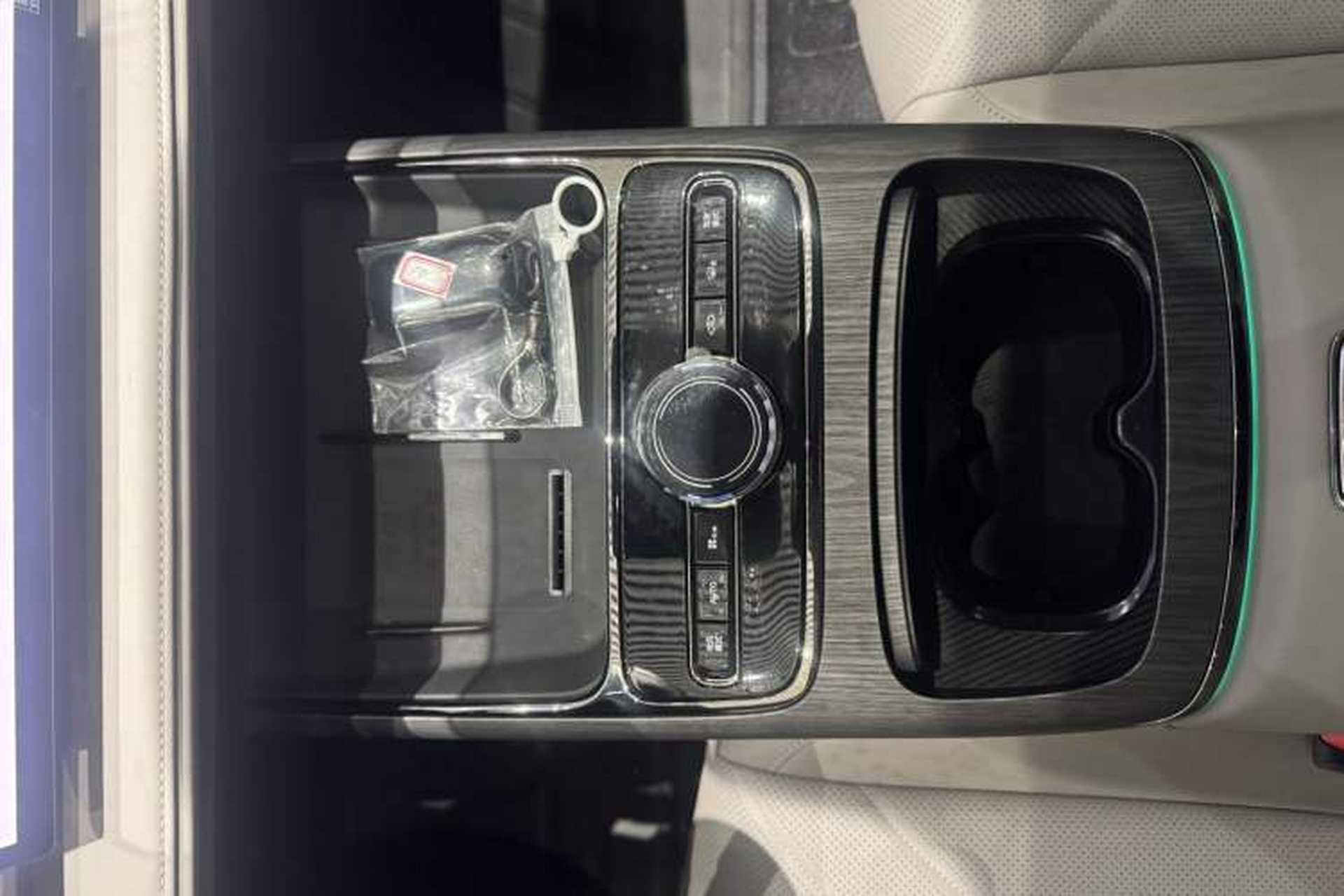Used Geely Galaxy 8 2025 130km EM-i Deluxe Edition Interior 8