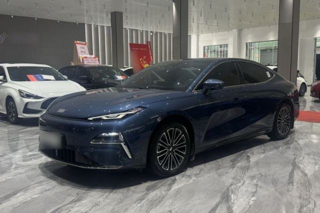 Used Geely Galaxy 8 2025 130km EM-i Deluxe Edition