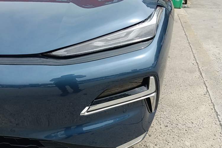 Used Geely Galaxy 8 2025 130km EM-i Flagship Edition Left Front Headlight