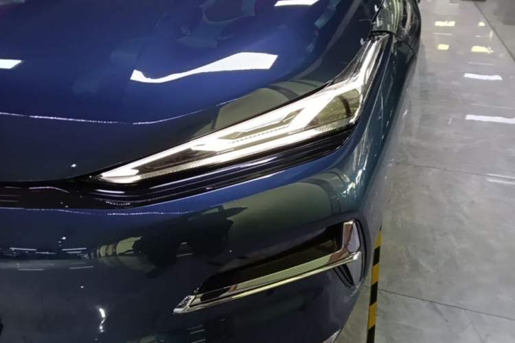 Used Geely Galaxy 8 2025 130km EM-i Flagship Edition Left Front Headlight