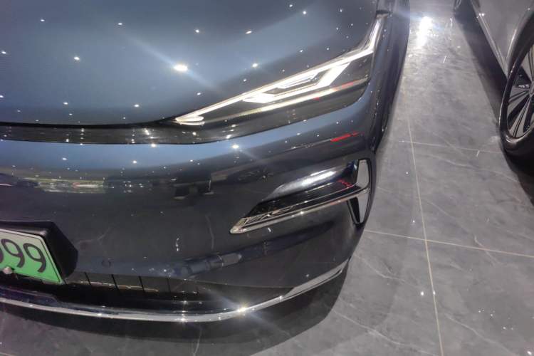 Used Geely Galaxy 8 2025 130km EM-i Deluxe Edition Left Front Headlight