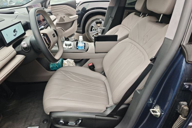 Used Geely Galaxy 8 2025 130km EM-P Starship Edition Left Front Seat