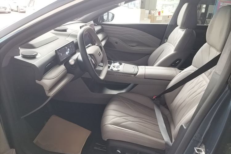 Used Geely Galaxy 8 2025 130km EM-P Starship Edition Left Front Seat
