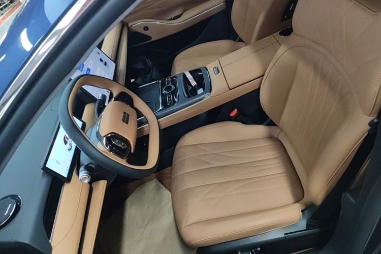 Used Geely Galaxy 8 2025 130km EM-i Deluxe Edition Left Front Seat