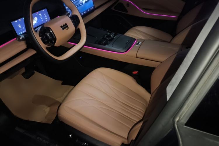 Used Geely Galaxy 8 2025 130km EM-i Flagship Edition Left Front Seat