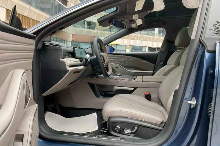 Used Geely Galaxy 8 2025 130km EM-P Starship Edition Left Front Seat