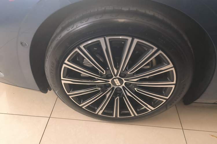 Used Geely Galaxy 8 2025 130km EM-P Starship Edition Left Front Wheel Hub