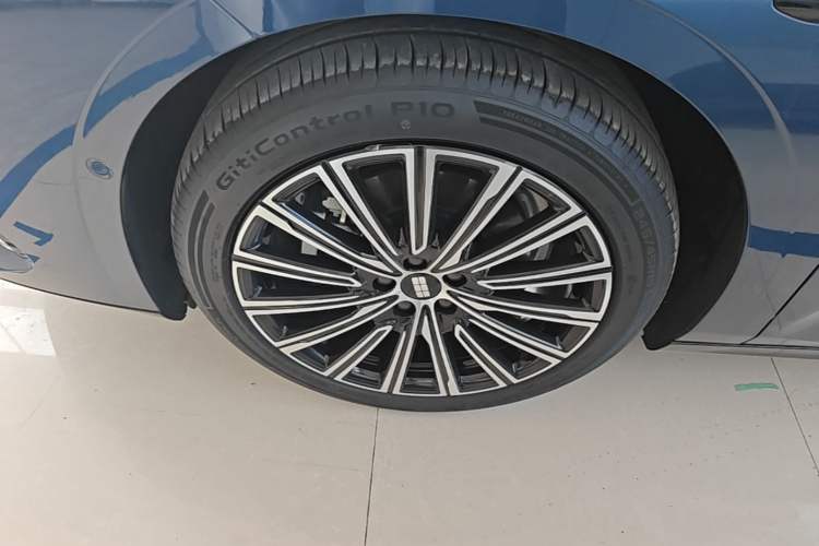 Used Geely Galaxy 8 2025 130km EM-i Flagship Edition Left Front Wheel Hub