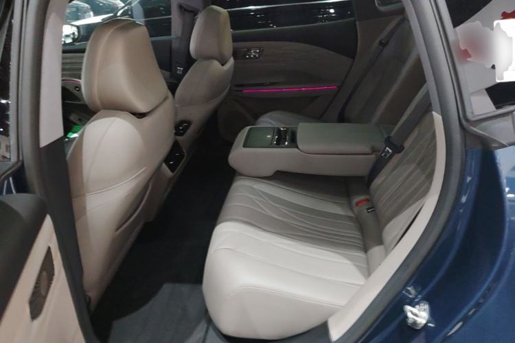 Used Geely Galaxy 8 2025 130km EM-P Starship Edition Left Rear Seat