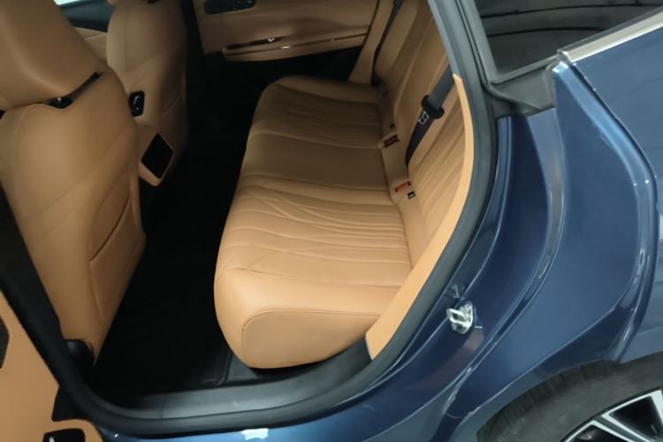 Used Geely Galaxy 8 2025 130km EM-P Starship Edition Left Rear Seat