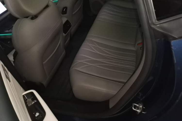 Used Geely Galaxy 8 2025 130km EM-P Starship Edition Left Rear Seat