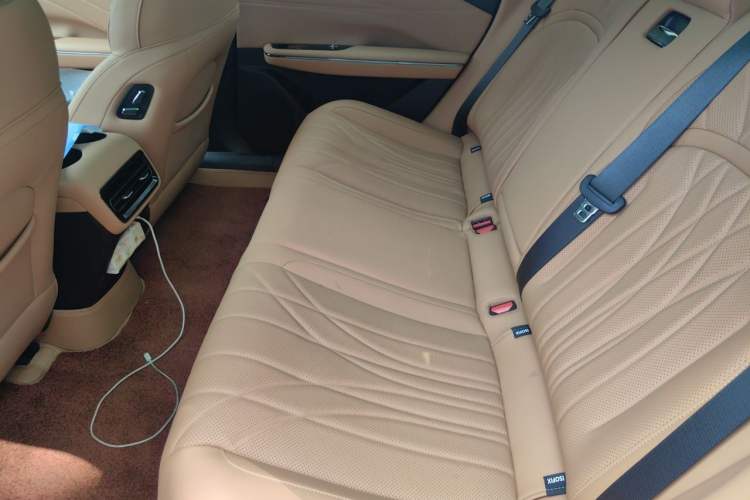Used Geely Galaxy 8 2025 130km EM-i Flagship Edition Left Rear Seat