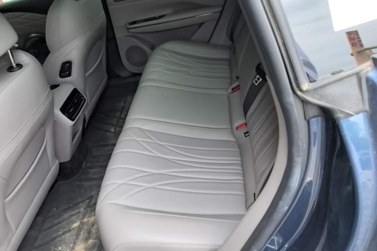 Used Geely Galaxy 8 2025 130km EM-P Starship Edition Left Rear Seat