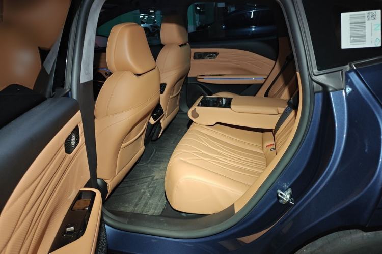 Used Geely Galaxy 8 2025 130km EM-P Exploration Edition Left Rear Seat