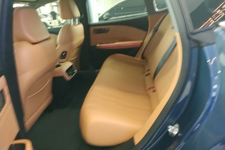Used Geely Galaxy 8 2025 130km EM-i Prestige Edition Left Rear Seat