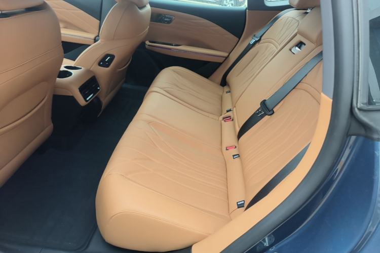 Used Geely Galaxy 8 2025 130km EM-P Exploration Edition Left Rear Seat