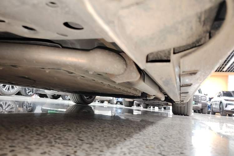 Used Geely Galaxy 8 2025 130km EM-P Starship Edition Left Side Sill