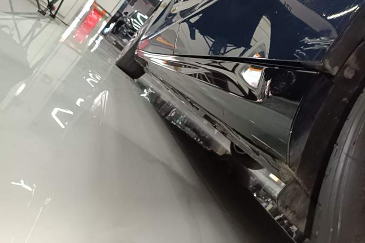 Used Geely Galaxy 8 2025 130km EM-P Starship Edition Left Side Sill