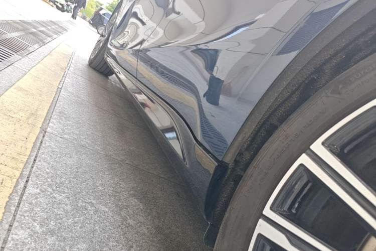 Used Geely Galaxy 8 2025 130km EM-P Starship Edition Left Side Sill