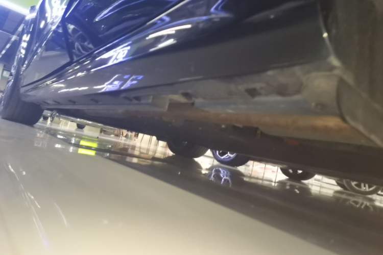 Used Geely Galaxy 8 2025 130km EM-P Starship Edition Left Side Sill
