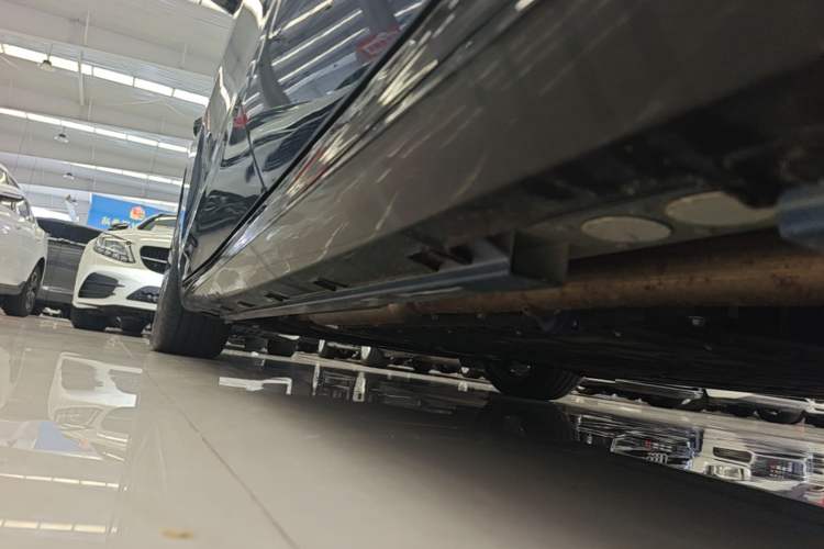 Used Geely Galaxy 8 2025 130km EM-P Starship Edition Left Side Sill