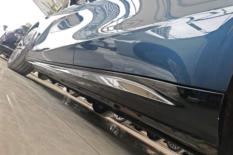 Used Geely Galaxy 8 2025 130km EM-P Starship Edition Left Side Sill