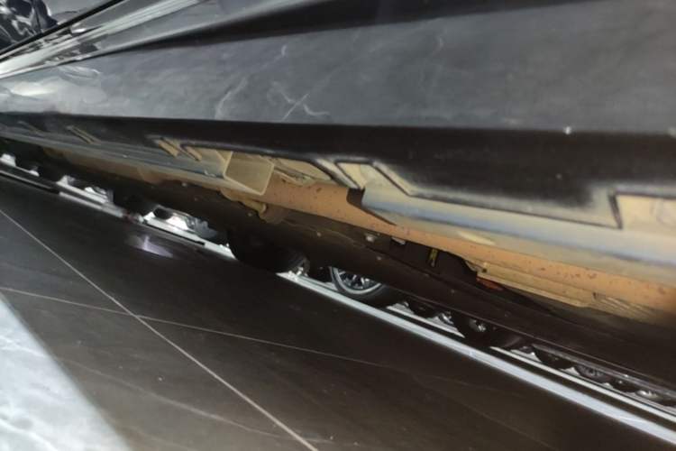 Used Geely Galaxy 8 2025 130km EM-i Flagship Edition Left Side Sill