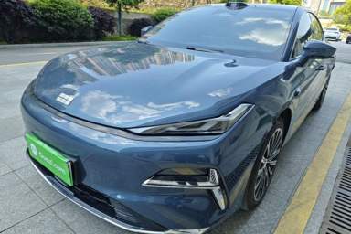 Used Geely Galaxy 8 2025 130km EM-P Starship Edition