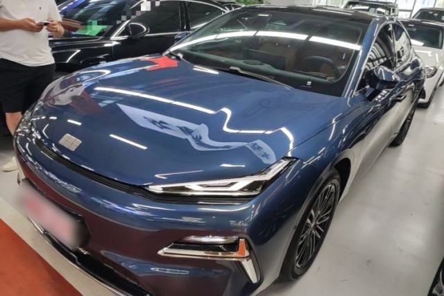 Used Geely Galaxy 8 2025 130km EM-i Deluxe Edition
