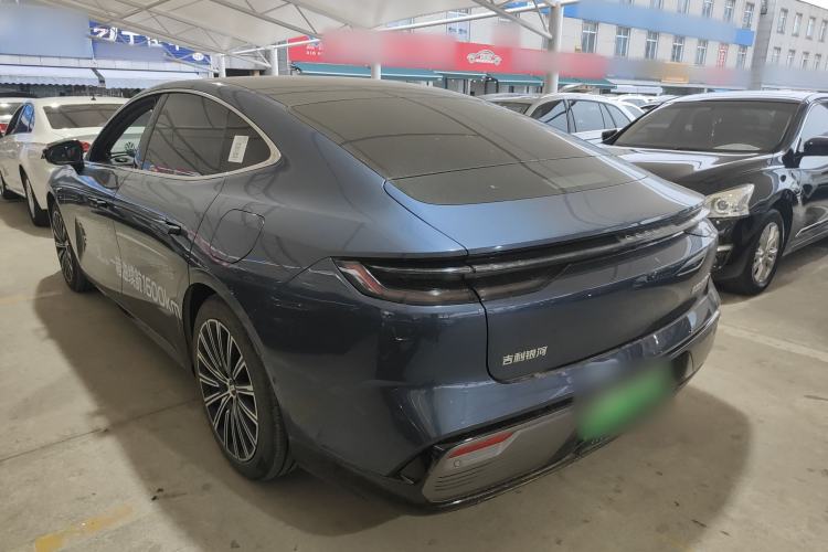 Used Geely Galaxy 8 2025 130km EM-P Starship Edition Rear Left 45 Deg