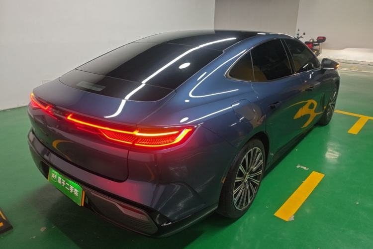 Used Geely Galaxy 8 2025 130km EM-P Starship Edition Rear Right 45 Deg