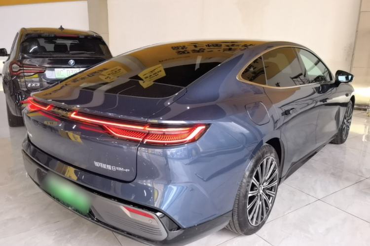 Used Geely Galaxy 8 2025 130km EM-P Starship Edition Rear Right 45 Deg