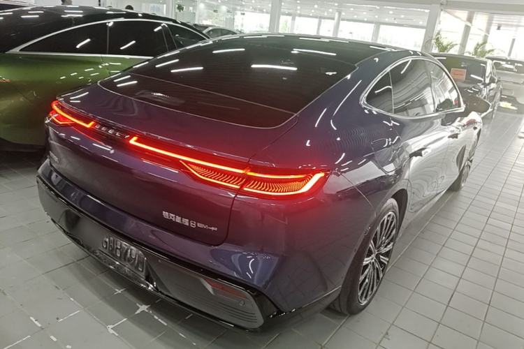 Used Geely Galaxy 8 2025 130km EM-P Starship Edition Rear Right 45 Deg
