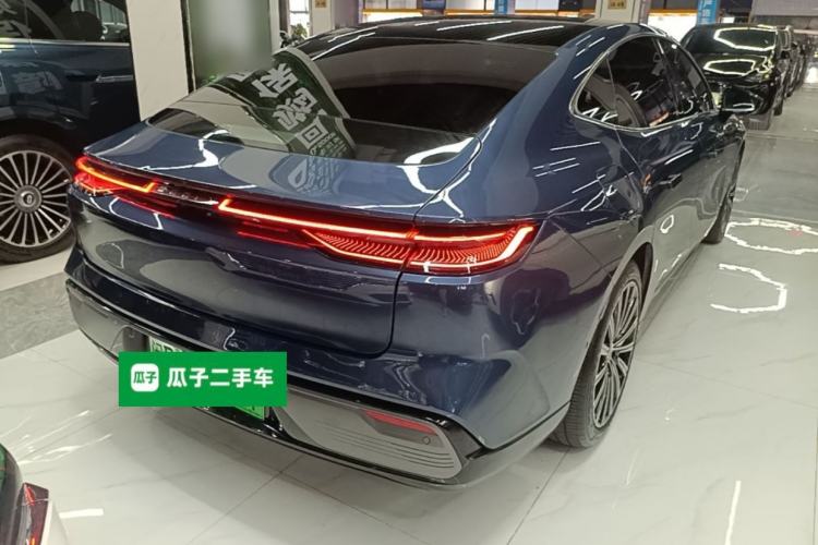 Used Geely Galaxy 8 2025 130km EM-P Starship Edition Rear Right 45 Deg