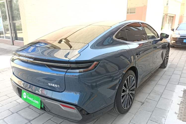 Used Geely Galaxy 8 2025 130km EM-P Starship Edition Rear Right 45 Deg