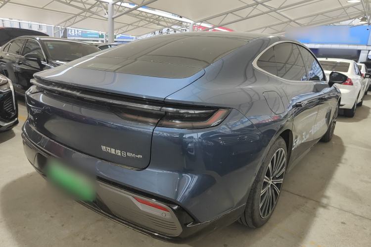 Used Geely Galaxy 8 2025 130km EM-P Starship Edition Rear Right 45 Deg