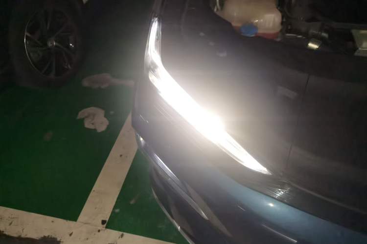 Used Geely Galaxy 8 2025 130km EM-P Starship Edition Right Front Headlight