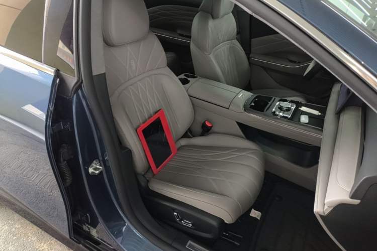 Used Geely Galaxy 8 2025 130km EM-P Starship Edition Right Front Seat