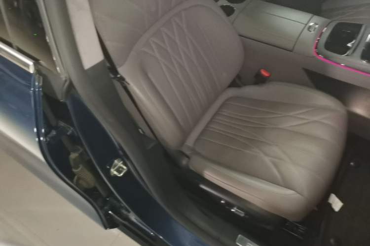 Used Geely Galaxy 8 2025 130km EM-P Starship Edition Right Front Seat