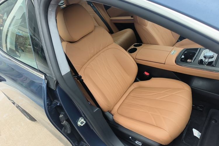 Used Geely Galaxy 8 2025 130km EM-P Exploration Edition Right Front Seat