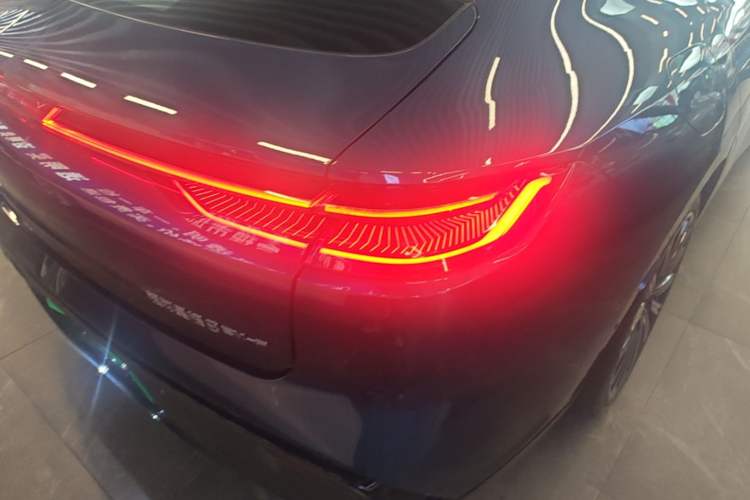 Used Geely Galaxy 8 2025 130km EM-P Starship Edition Right Rear Taillight