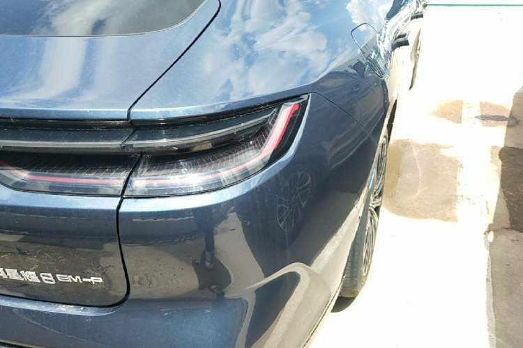 Used Geely Galaxy 8 2025 130km EM-P Starship Edition Right Rear Taillight